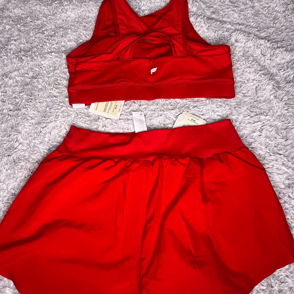 Fabletics Red Activewear set - Picture 4 of 4